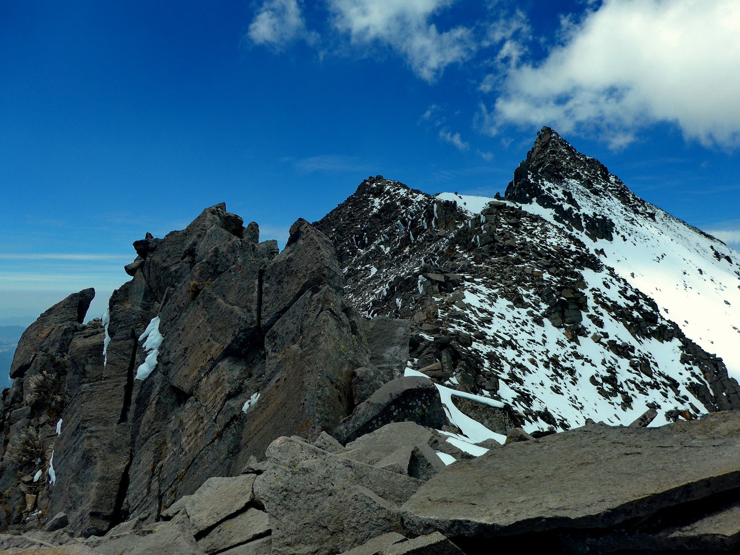 The main pinnacle Pico del Fraile with its eastern ridge